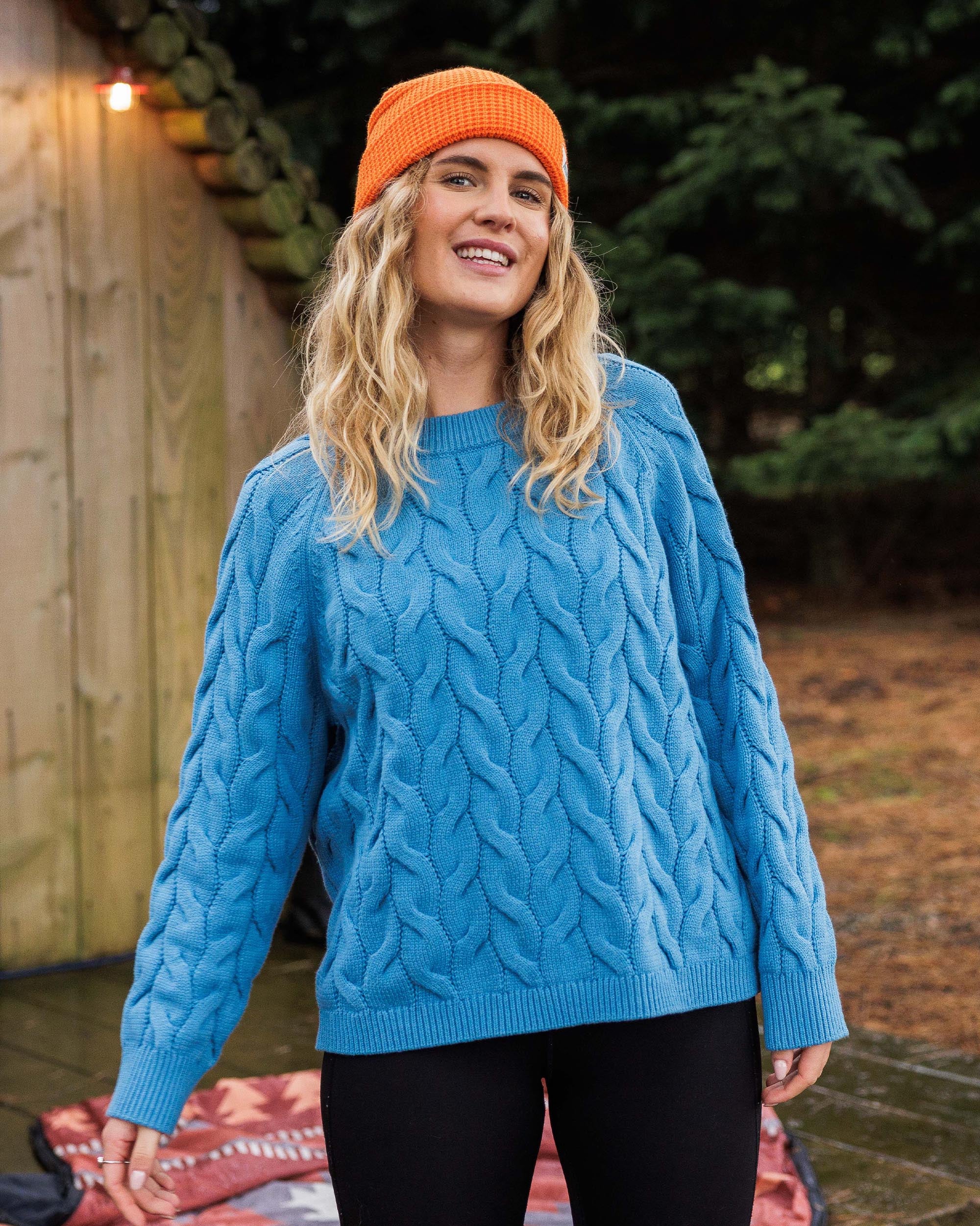 Blue knitted 2024 jumper womens