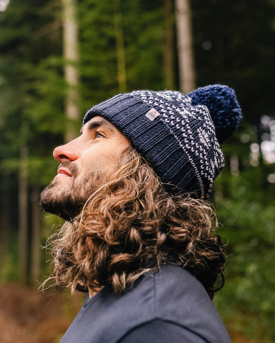 Mens fashion top bobble hat